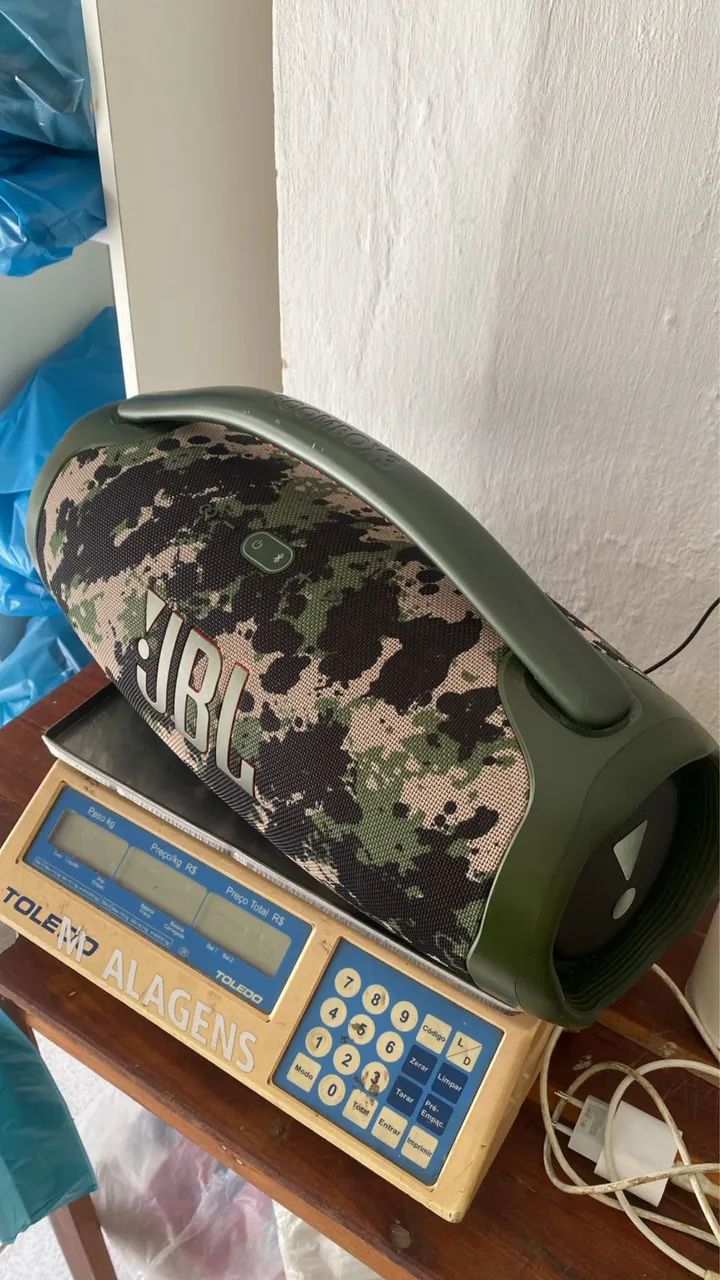 Boombox 3