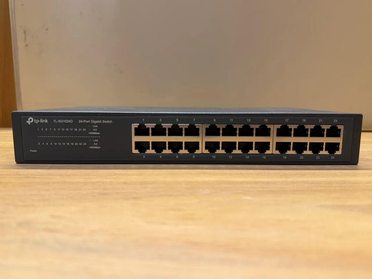 Kit Rack + Roteador + Switch + Patch Panel - Foto 2