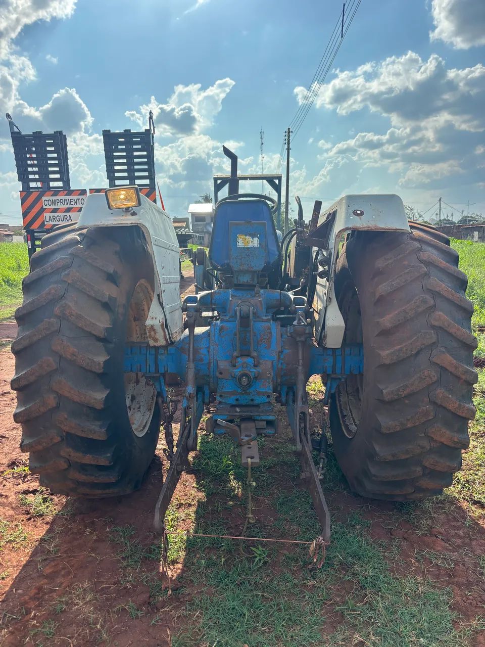 Trator Ford 6600
