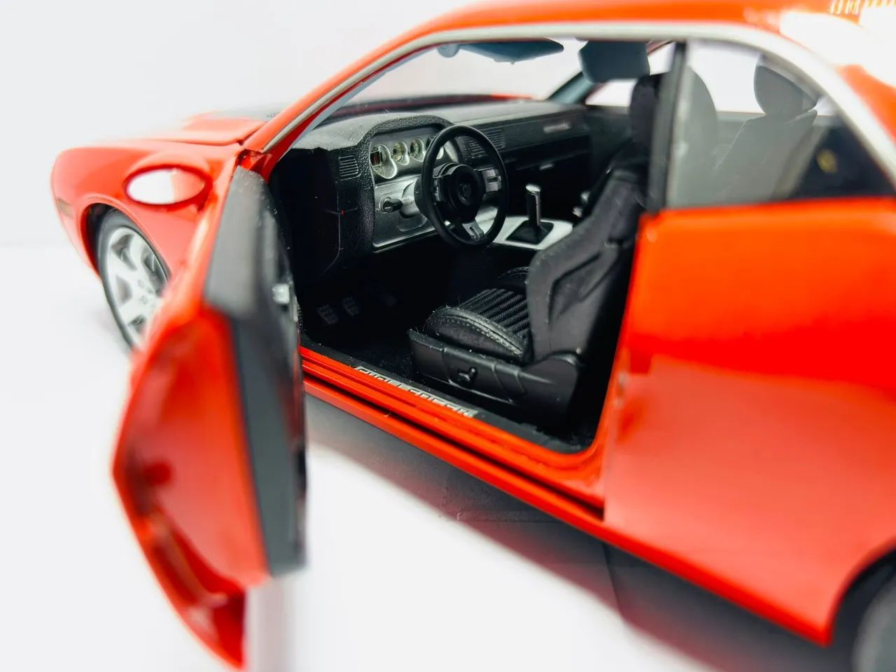 Miniatura Dodge Challenger 2006 1/18 - Foto 5