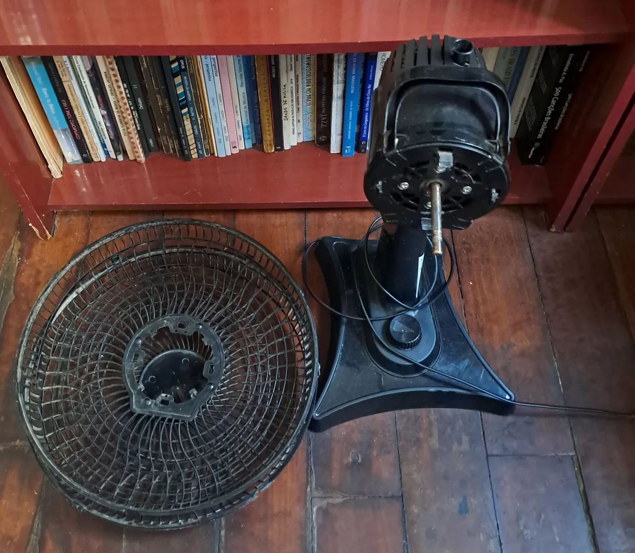 Ventilador Multilaser (funciona só está sem a hélice)