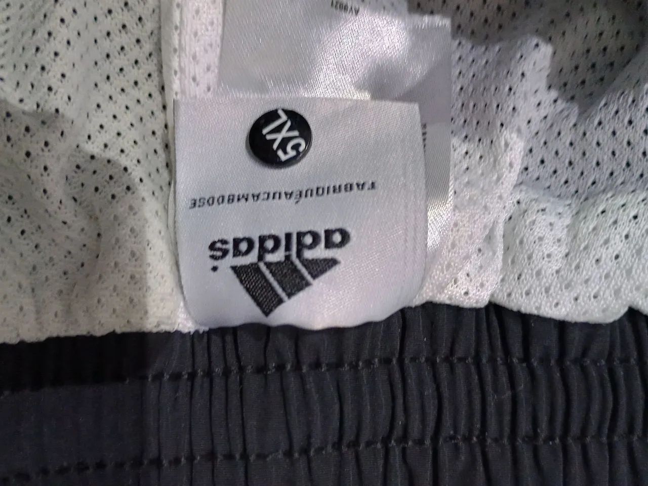 Calça Adidas modelo novo  - Foto 2