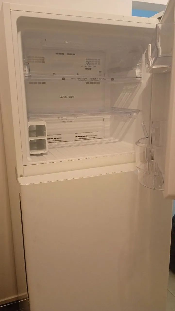 Geladeira Electrolux 480 litros nova  - Foto 3