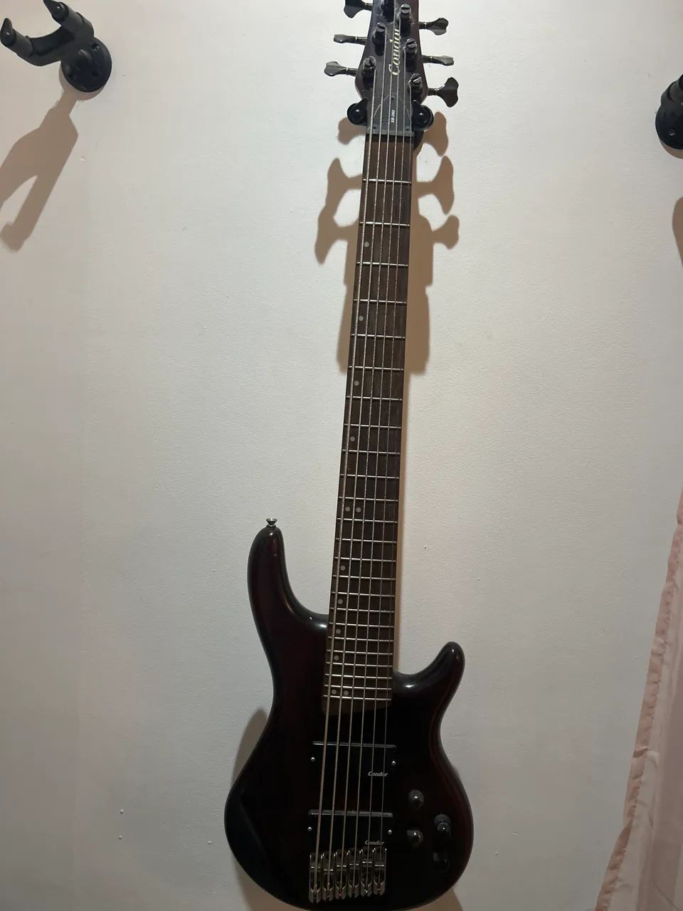 Baixo Condor 6 Cordas Ativo 