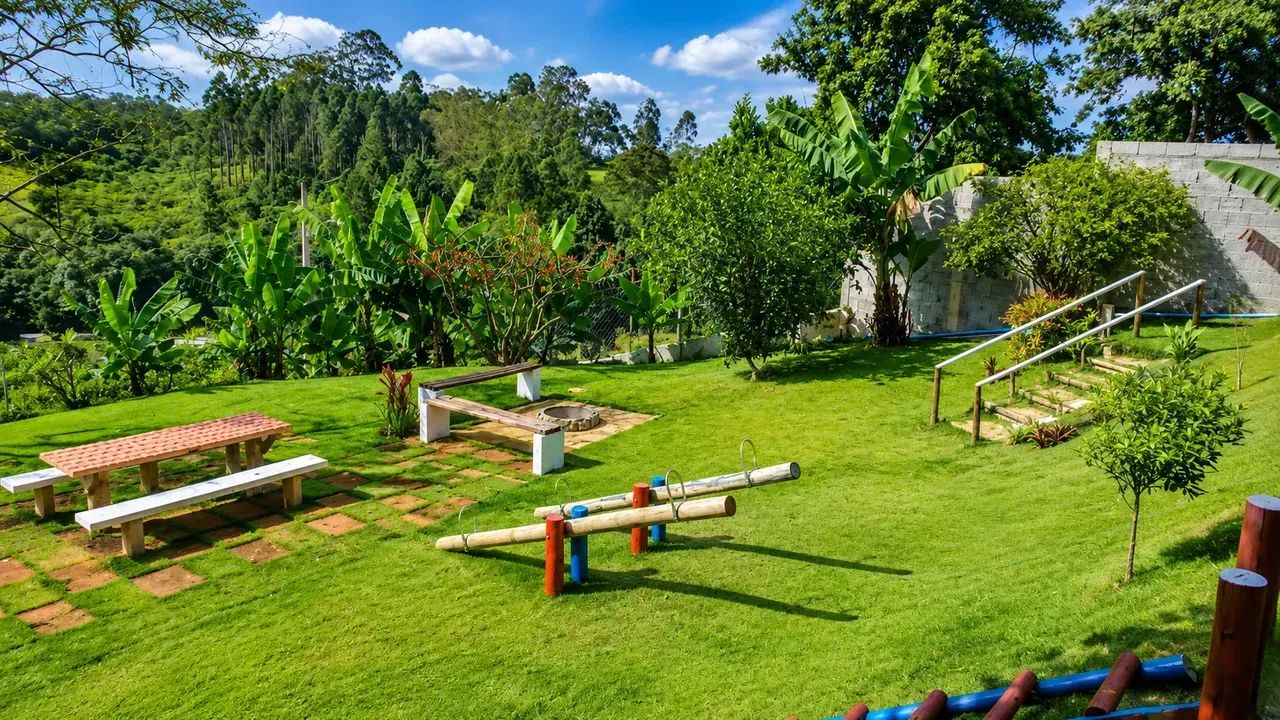 Chácara em Cotia, Piscina, Churrasqueira e campo de futebol - Foto 4