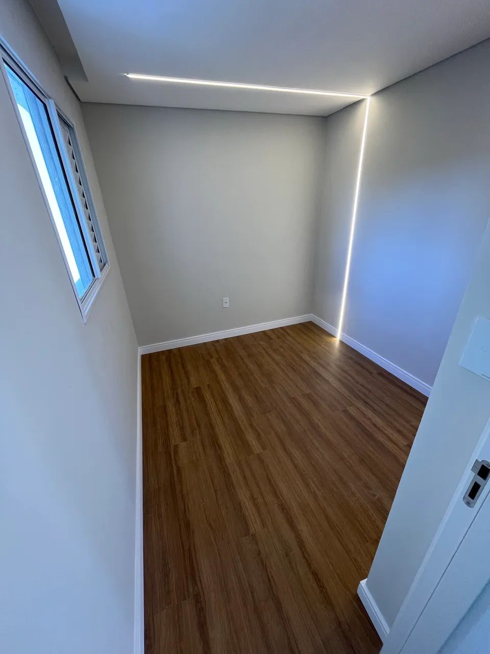 Piso laminado e vinílico  - Foto 3