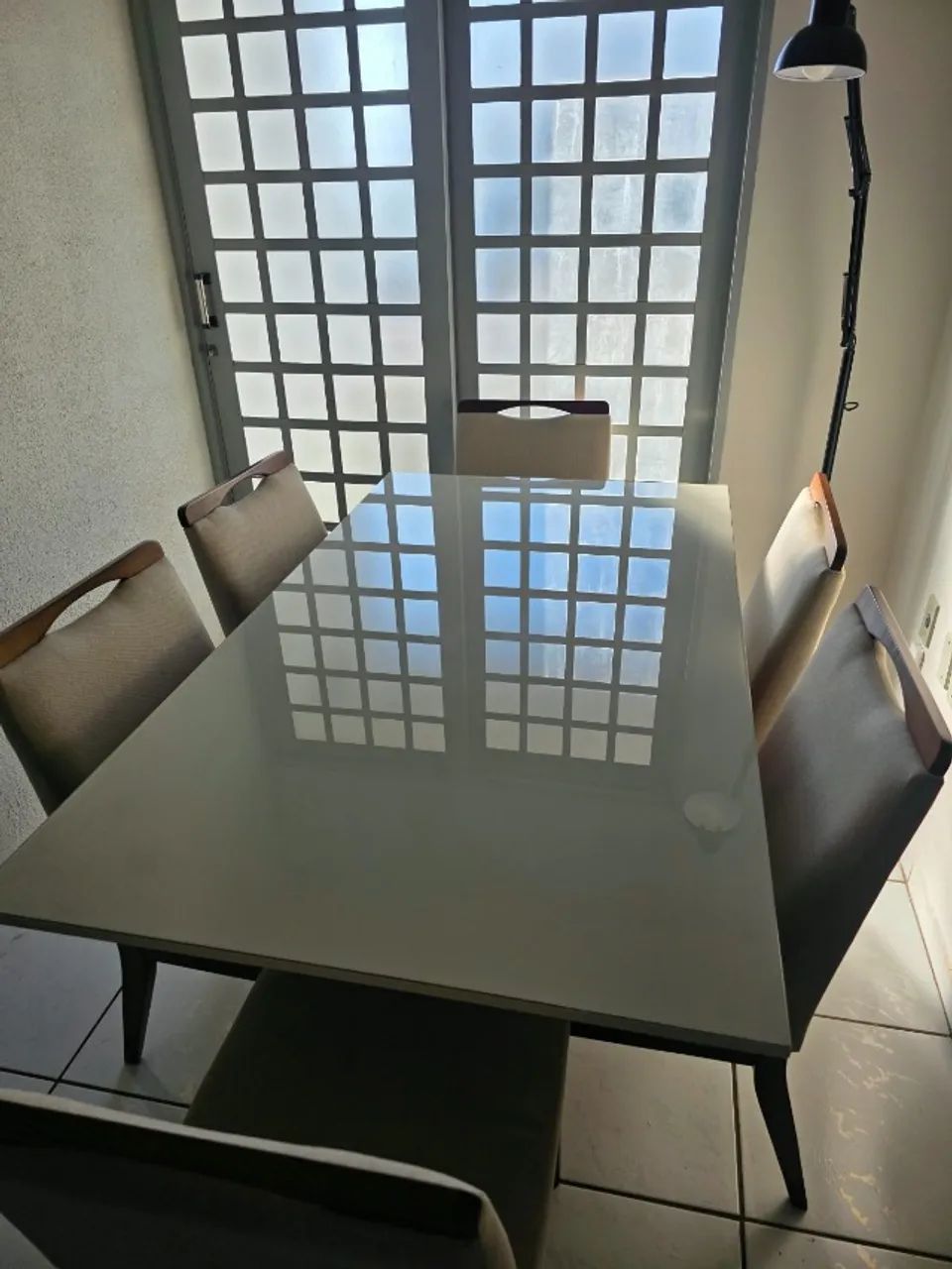Mesa de jantar com 6 cadeiras - Foto 2