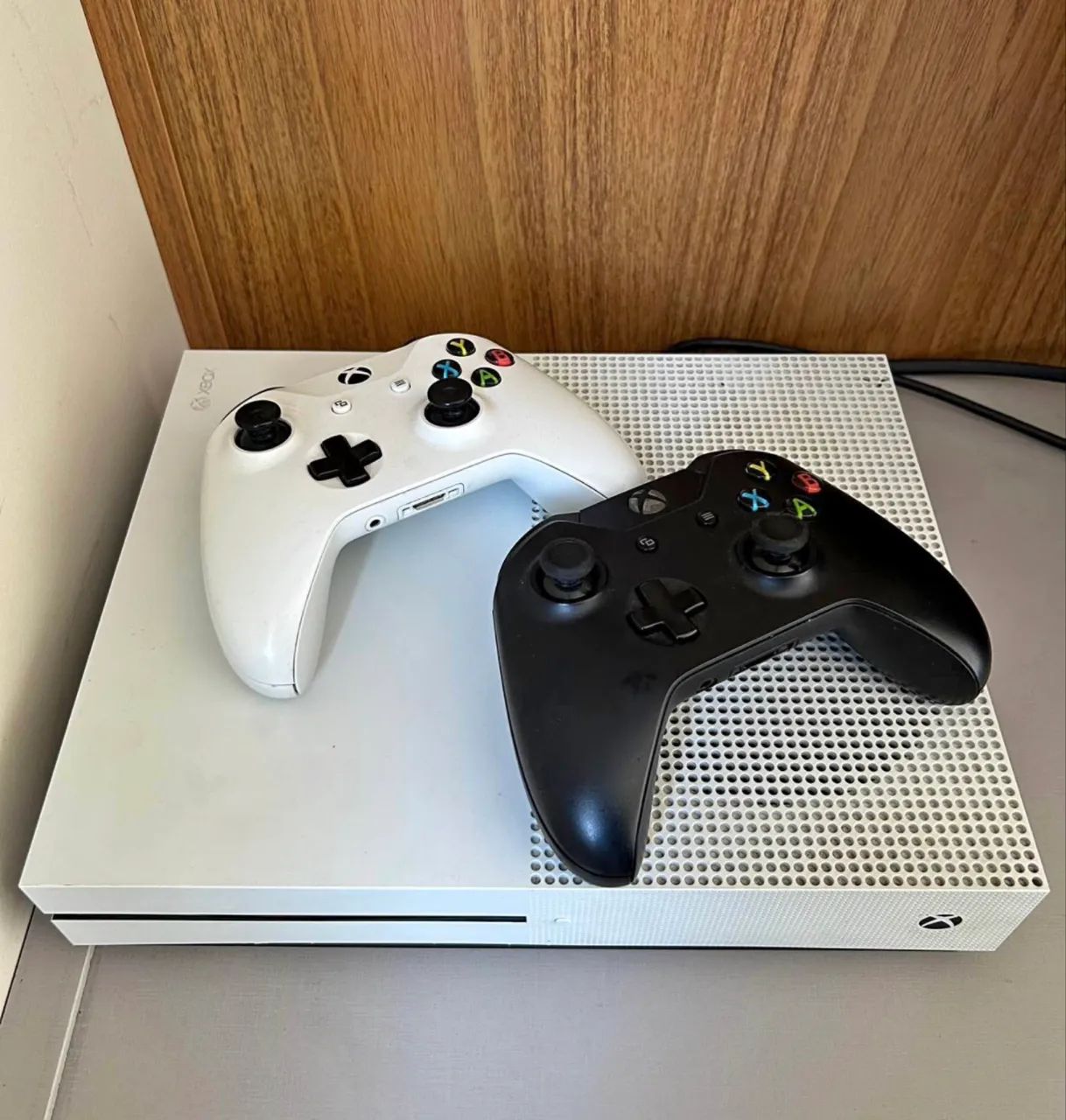Xbox One S