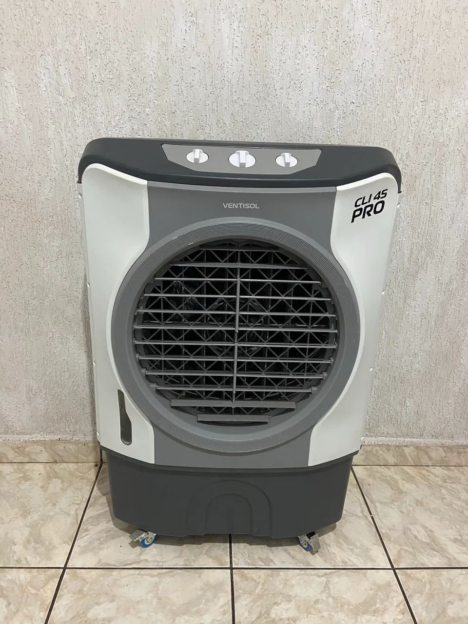 Vendo esse Climatizador  Cli 45 Pro 