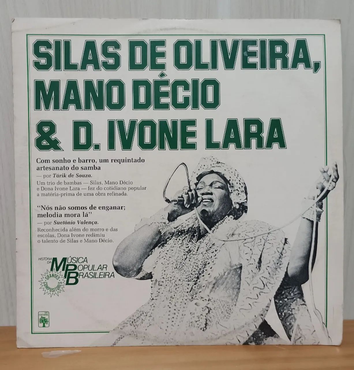 Silas de Oliveira, Mano Décio & D. Ivone Lara. LP capa Dupla. 