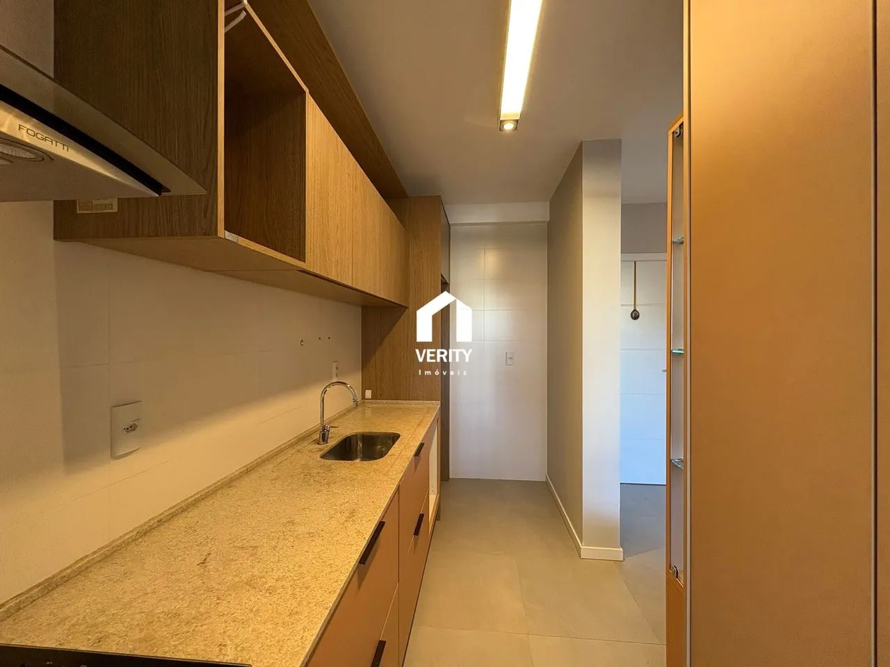 Apartamento 2 quartos, suíte e churrasqueira para alugar no Estreito - Foto 3