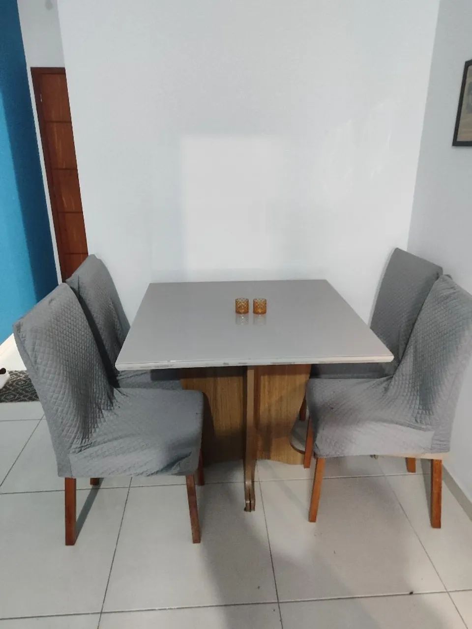 MESA DE 4 LUGARES - Foto 4