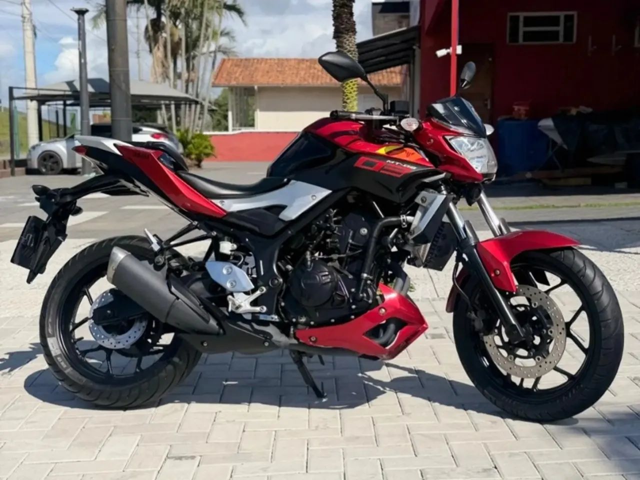 YAMAHA MT 03 - Foto 4