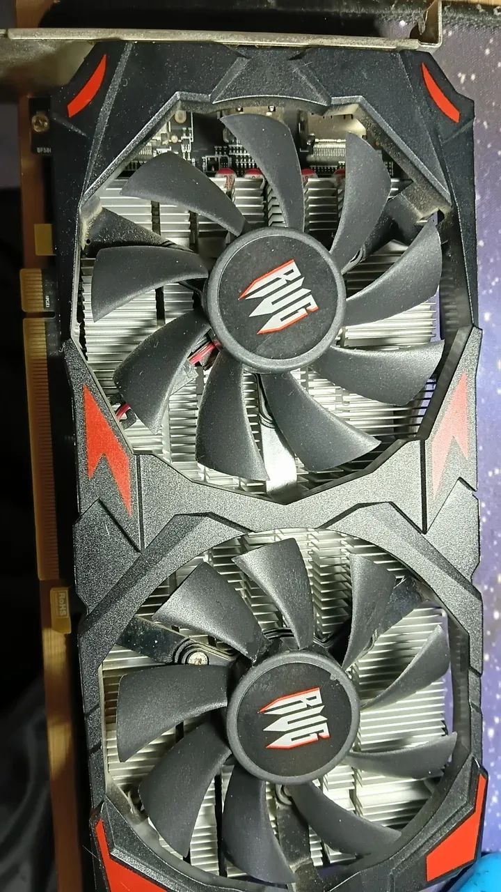 Placa de vídeo Rx 580.