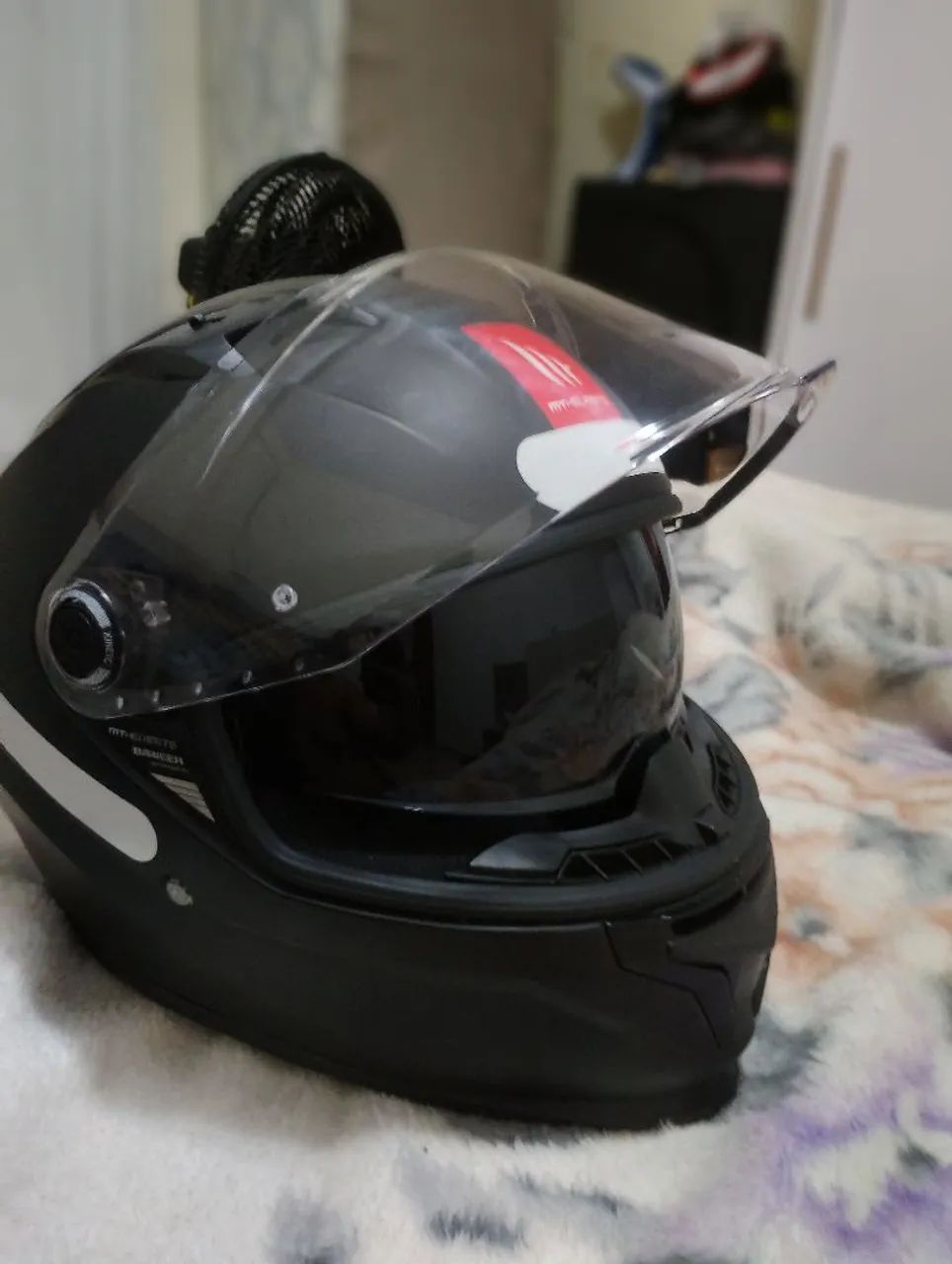 Capacete MT helmests braker com intercomunicador 
