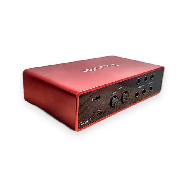 Interface de Áudio Focusrite Scarlett 4i4 3ª Geração - Completa na Caixa - Foto 4