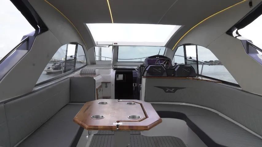 NX 400 Seminova - Embarcação Com Motor Mercruiser  - Foto 3