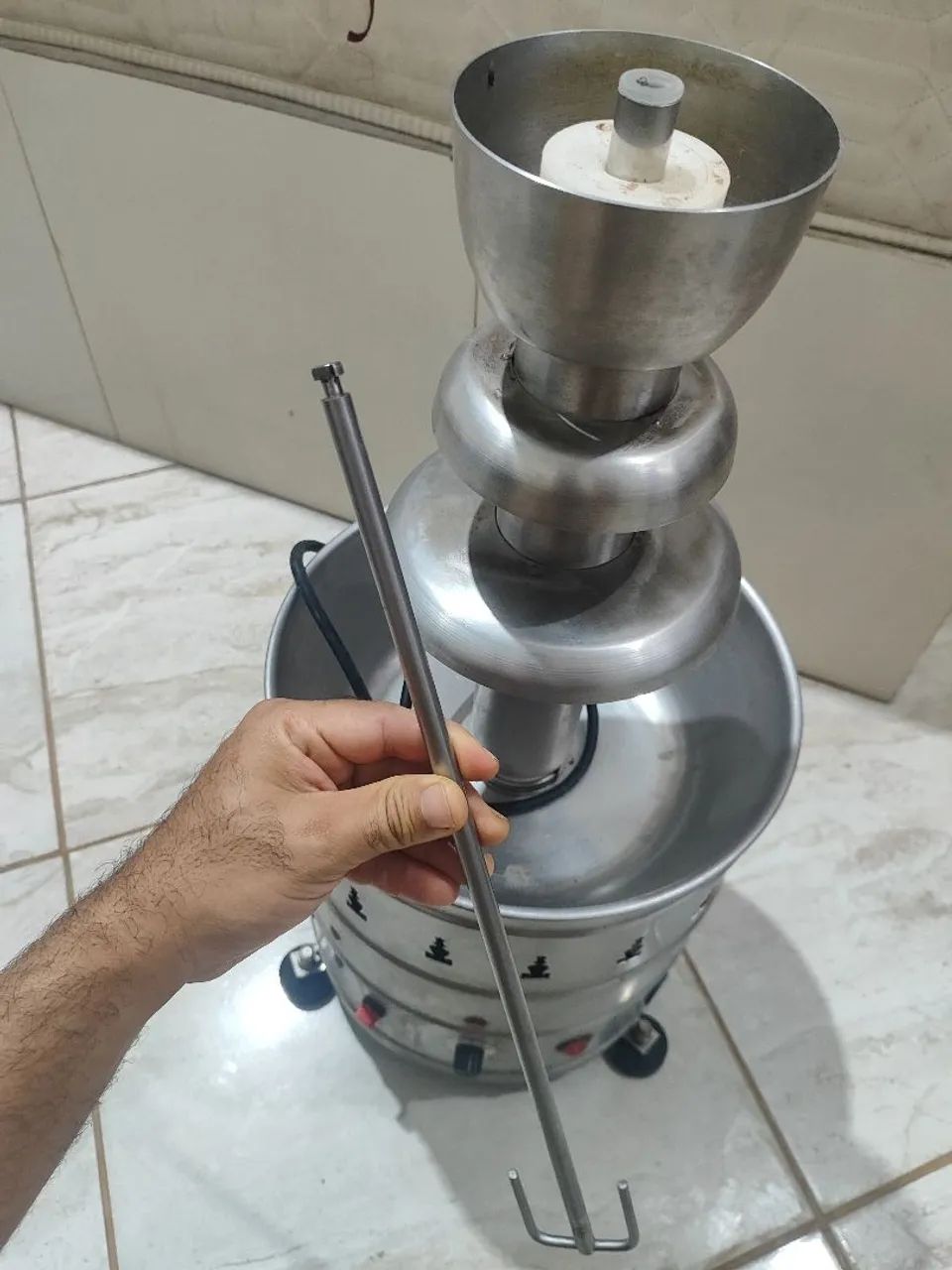  Cascata de Chocolate (Precisa de manutenção 