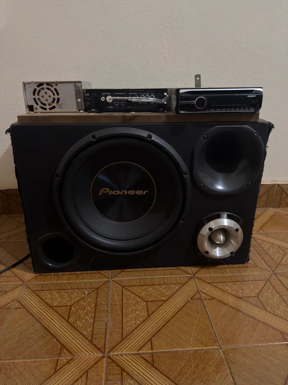 Vendo caixa de som
