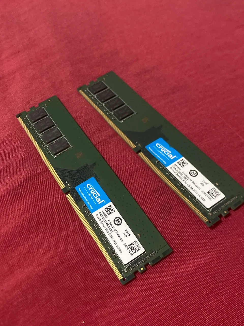 1 x 16GB Memória Micron DDR4 2666 SDRAM SO-DIMM para notebook 1 x 16GB Memória Micron DDR4 2666 SDRAM SO-DIMM para notebook