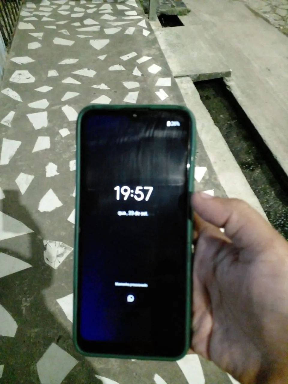 Vendo esse celular em perfeito estado 