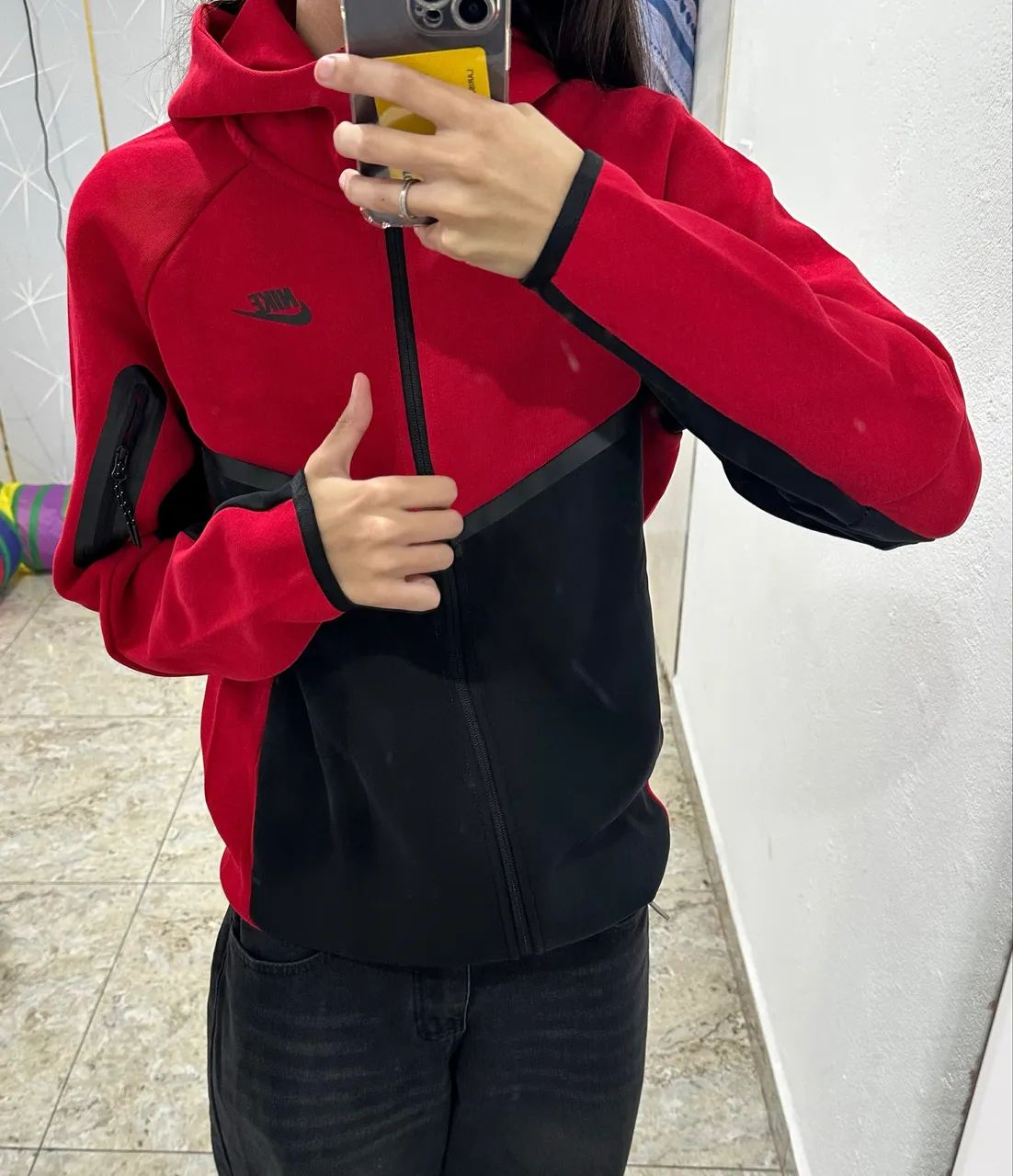 Nike Tech fleece vermelha e preta raro - Roupas - Osvaldo Cruz
