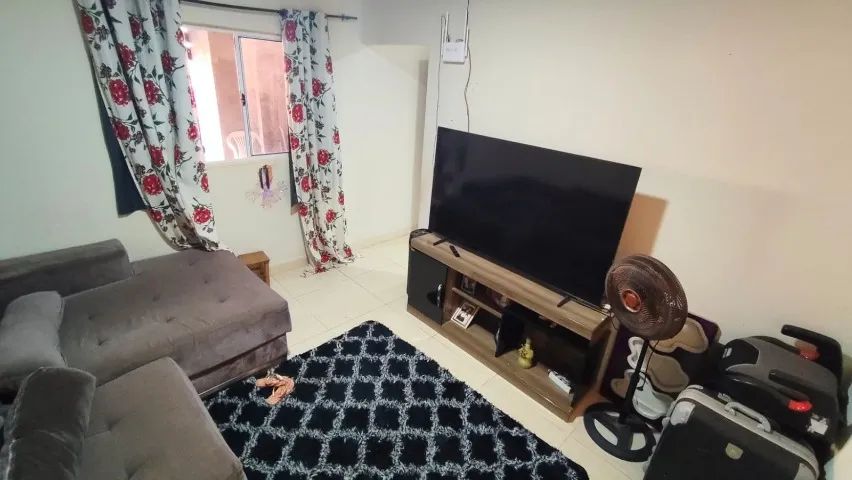 EXCELENTE CASA COM 3 QUARTOS, NO ITAIPU 81 - AC. TROCA - Foto 3