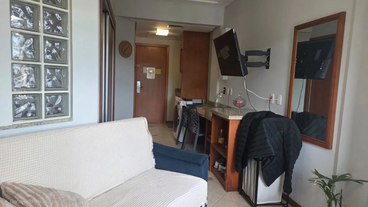 Flat semi-mobiliado à venda no Itacorubi - Foto 3