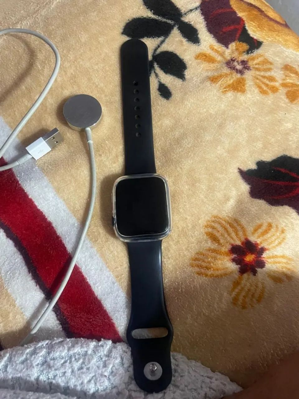 Relógio Apple watch original com alguma lista mas não interfere em nada 