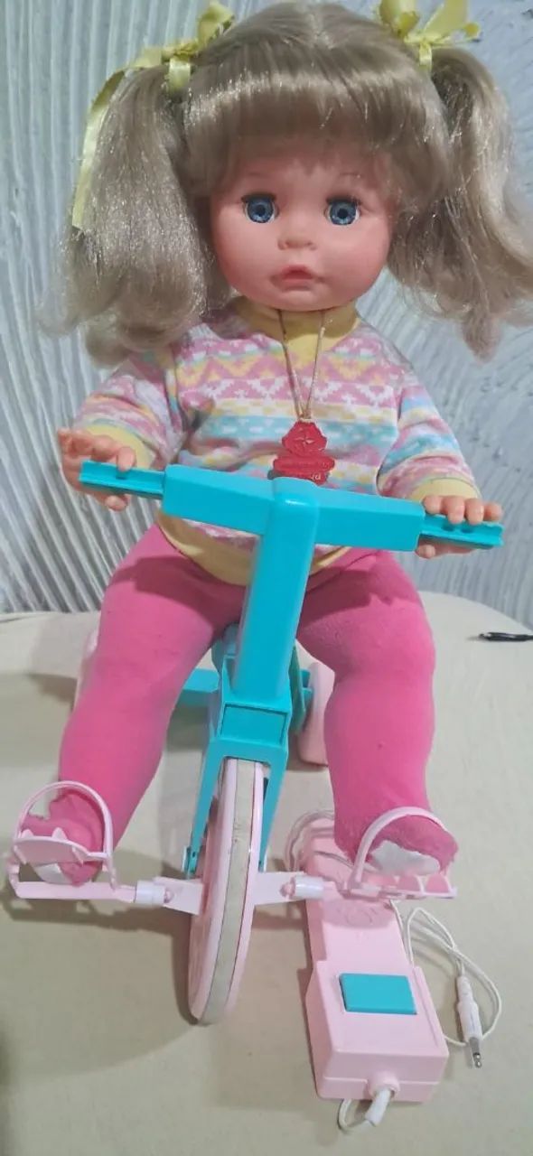 Boneca  tipp  antiga. - Foto 4