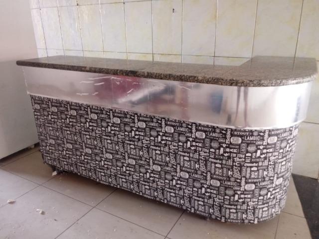Balcão de Atendimento em L, compensado e tampo de Granito