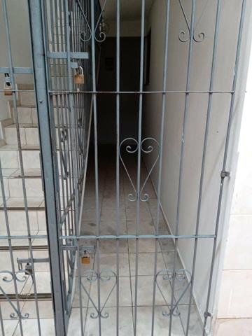 Apto na Marambaia com 2/4, contato pelo fone 91- * - Foto 8