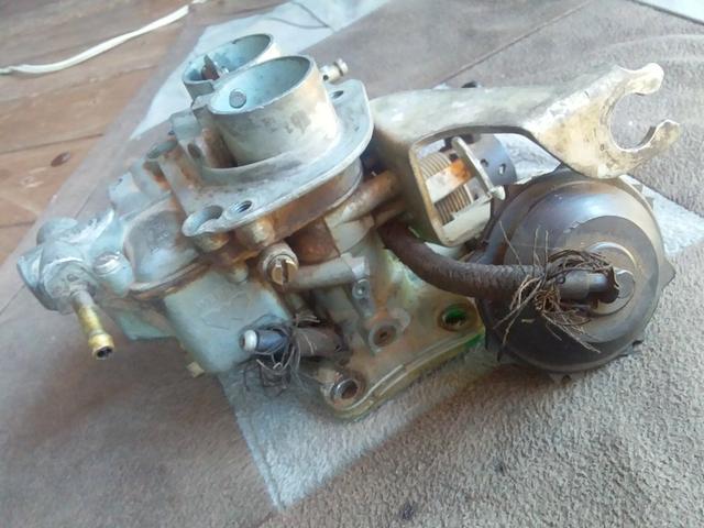 Vende-se um carburador do moto 1.6 CHT - Foto 2