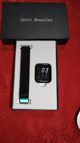 Smartwatch com pulseira de brinde - Foto 3