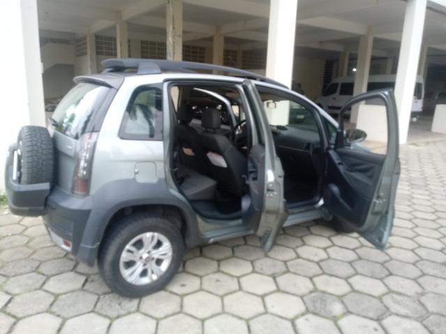 Idea adventure 1.8 flex bem conservado