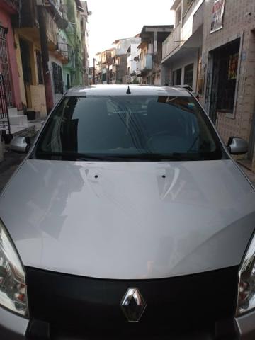 Sandero 1.6