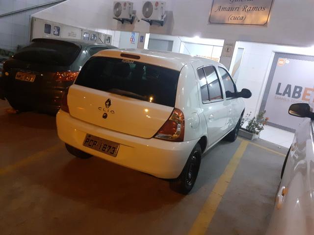 Clio 1.0 completo único dono - Foto 4