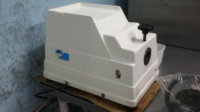 Máquina picadora de carne e amaciadora de bifes - Picelli