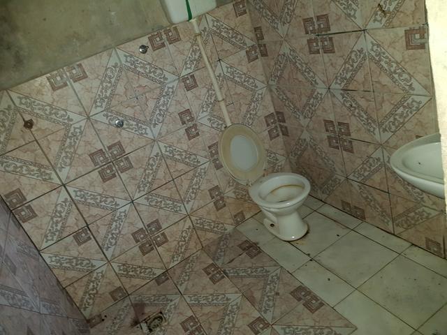 Vendo casa de Madeira placas - Foto 6