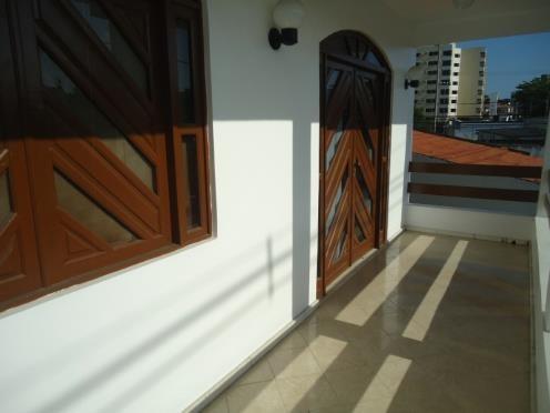 FZ00066 - Casa triplex com 04 quartos em Itapuã - Foto 16