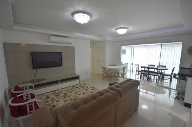 Lindo apto na Meia Praia - Mobiliado e Decorado/ 3 Suítes +2 Vagas , Lazer Completo - Foto 5