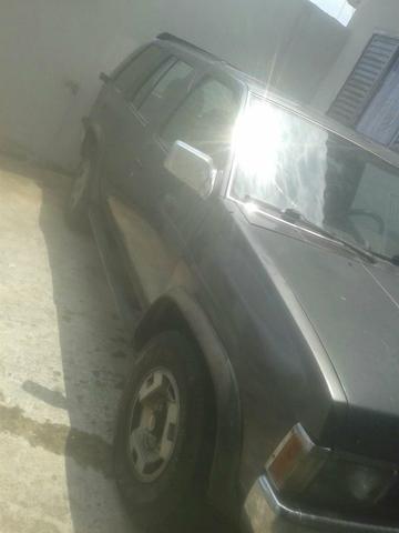 Caminhonete Troco Por Outro carro .Chama que da negócio