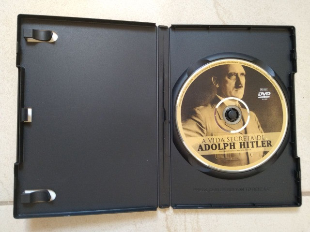 DVD documentário A Vida Secreta de Adolf Hitler. Coleção Grandes Guerras