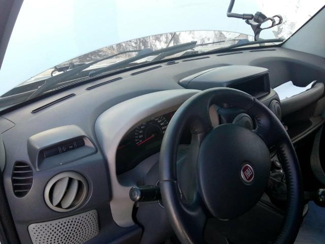 Carro de procedência revisões Em dias, bateria nova