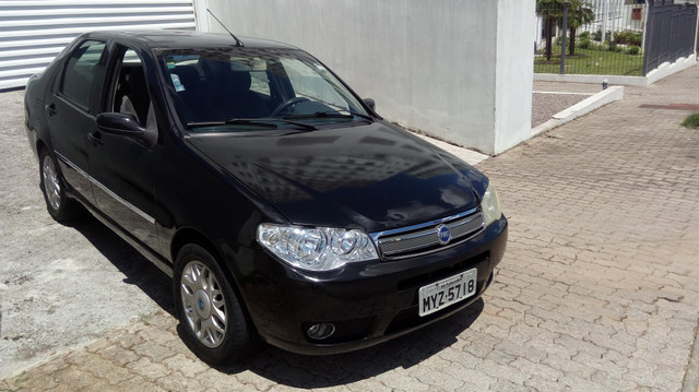 Fiat Siena 1.8 Mpi Hlx 8v Flex 4p Manual 2205 - Foto 2