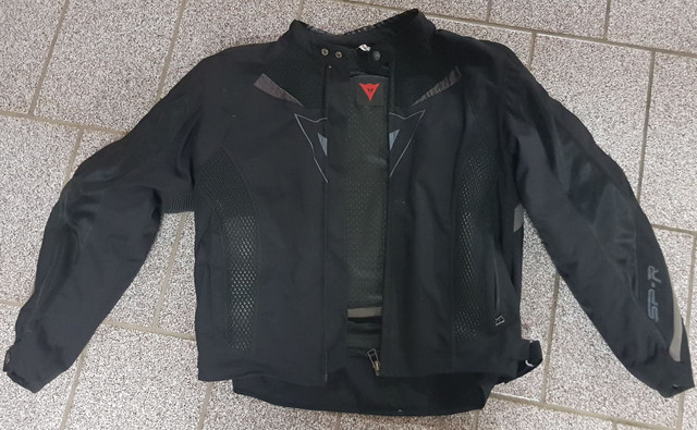 jaqueta dainese verao