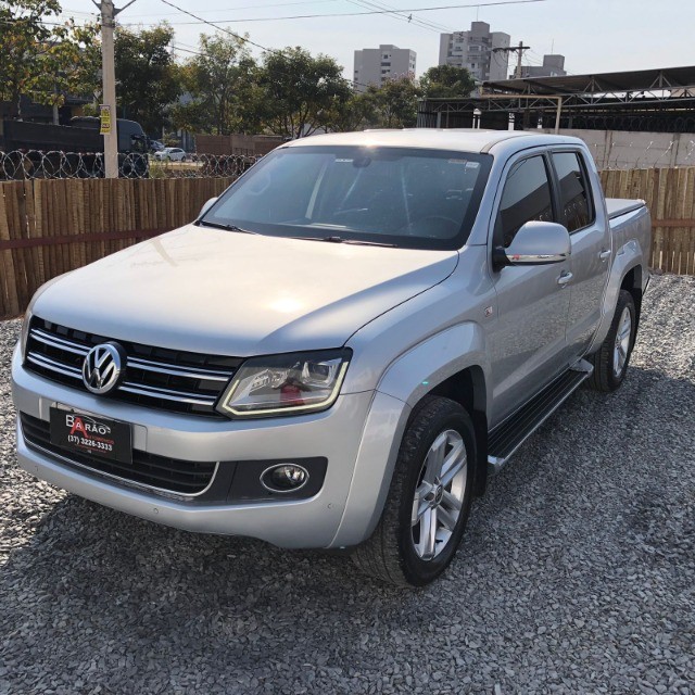 VW AMAROK HIGHLINE CD 2.0 TDI 16V AUT. 2015 BLINDADA
