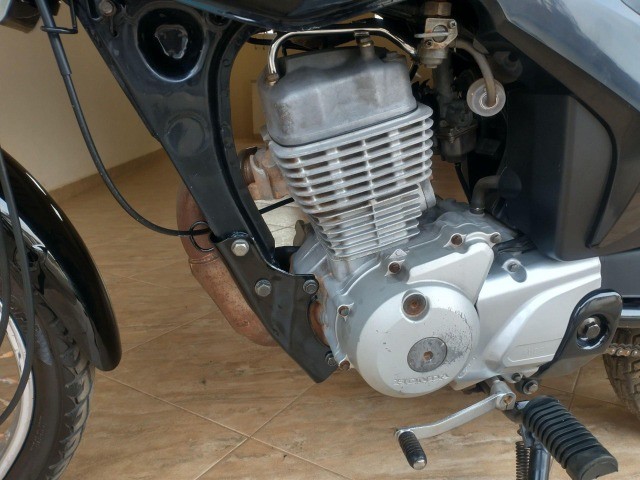 CG HONDA 125 ÚNICO DONO , PRETA 2012/R$5.500,00