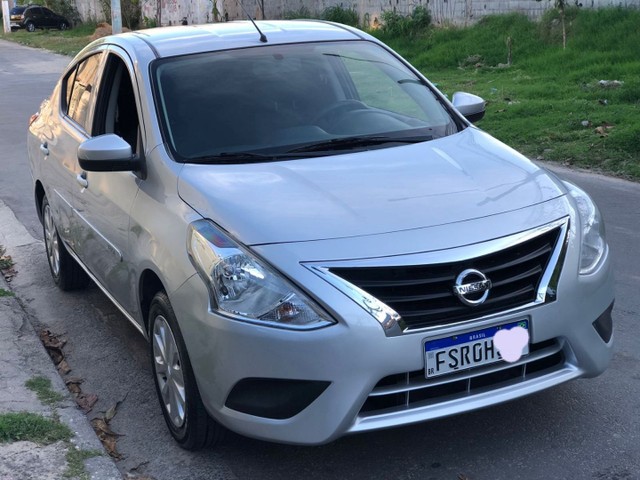 NISSAN VERSA 1.0 2019 ACEITO TROCAS KM 64900 COMPLETO
