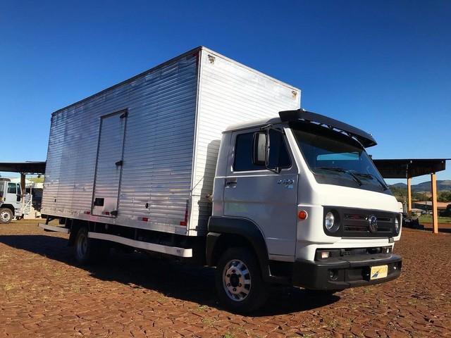 VW 8.160 DELIVERY 4X2